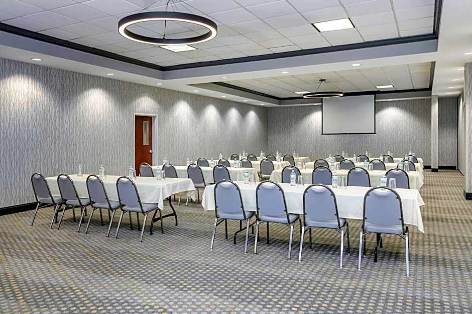 Holiday Inn Quincy By IHG