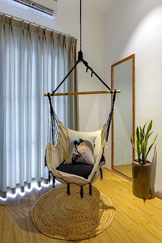 Leaf Signature Hotel - La Group