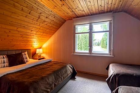 Duplex Quadruple Room