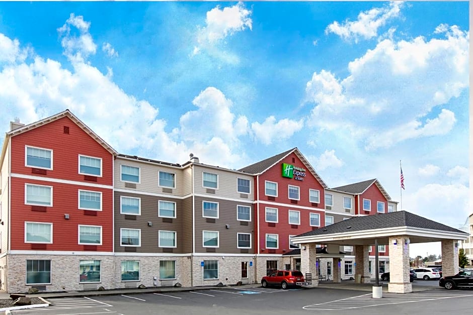 Holiday Inn Express Hotel & Suites Seaside Convention Center, an IHG Hotel