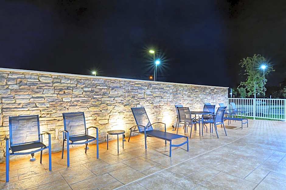 Fairfield Inn & Suites by Marriott Houston Nasa/Webster