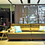 Huada Hotel