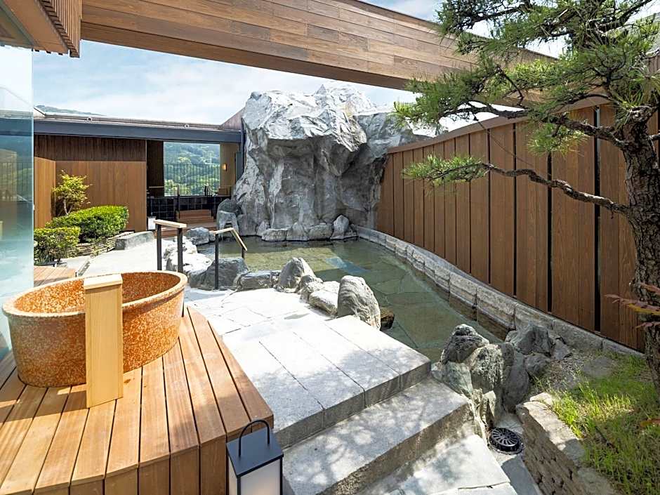 HOTEL SAKURA URESHINO