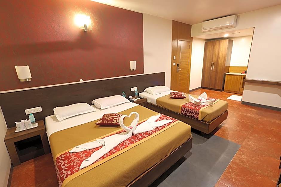 Hotel Abirami Residency