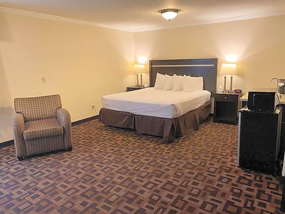 Best Western Plus Inn Of Hayward