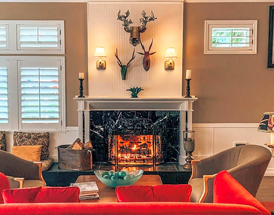 Cannon Beach Hotel Collection