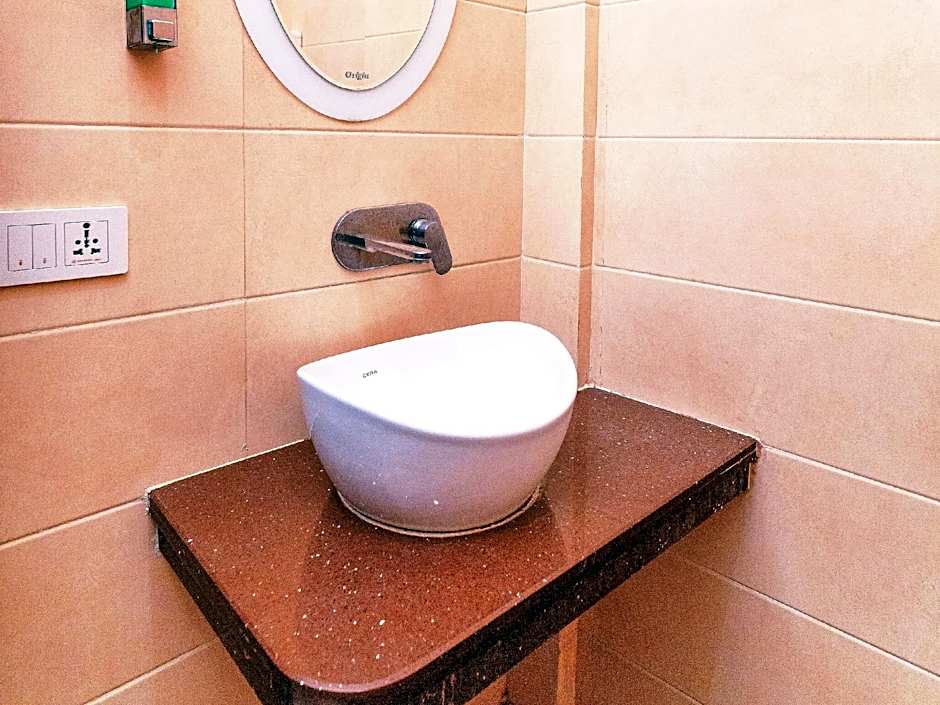 Hotel Urban Galaxy Near Golden Temple