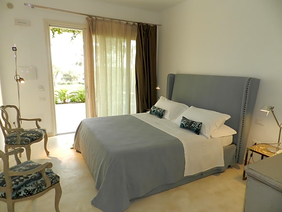 Scilla Maris Charming Suites