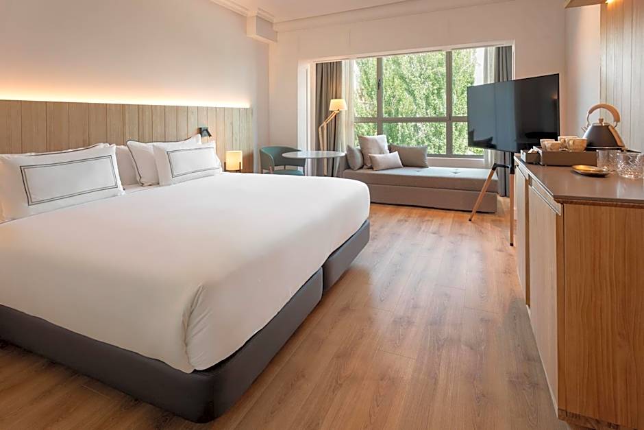 Melia Madrid Barajas