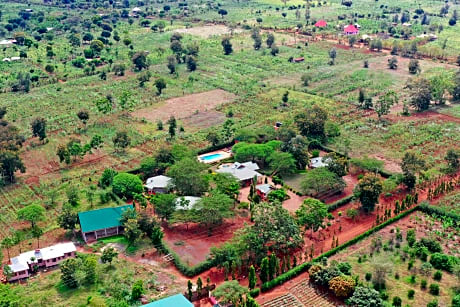 Maktau Mountain Lodge