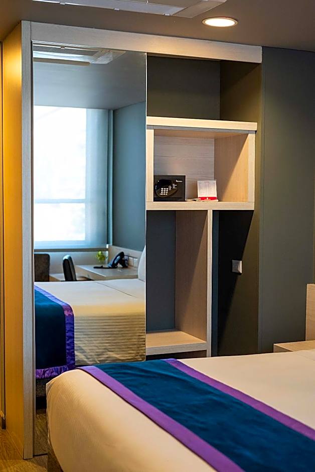 Hotel Black Tower Premium