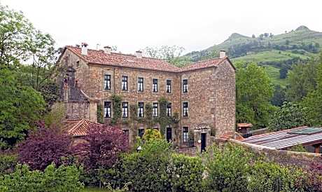 Hotel Casona El Arral