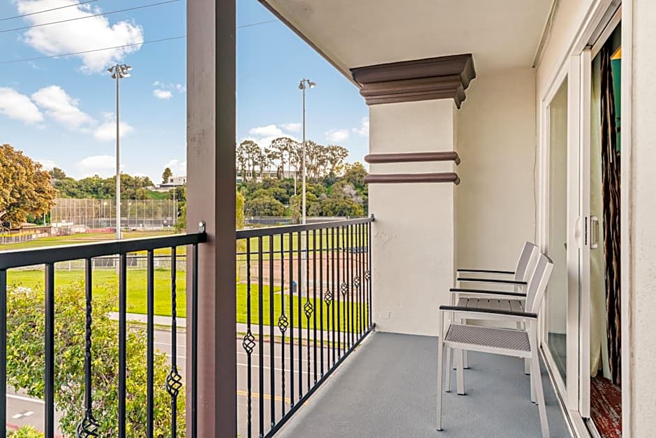 Avania Inn of Santa Barbara