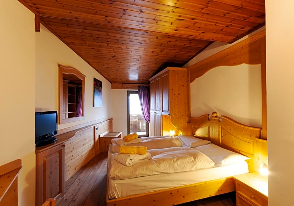 Hotel Tirol- Natural Idyll