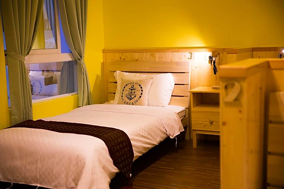 輕旅小站 Soft Travel Hostel