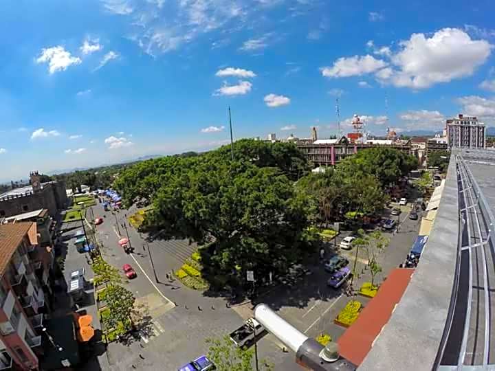 Suites Las Plazas