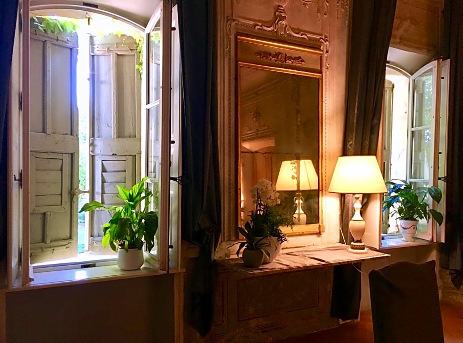 B&B Maison d'Hôtes - Château de Jouques