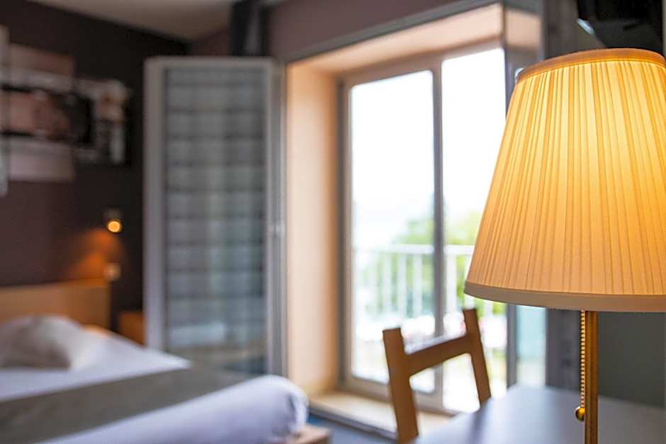Hôtel Les Flots Bleus