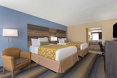 Double Room with Two Double Beds - Mobility Access/Non-Smoking