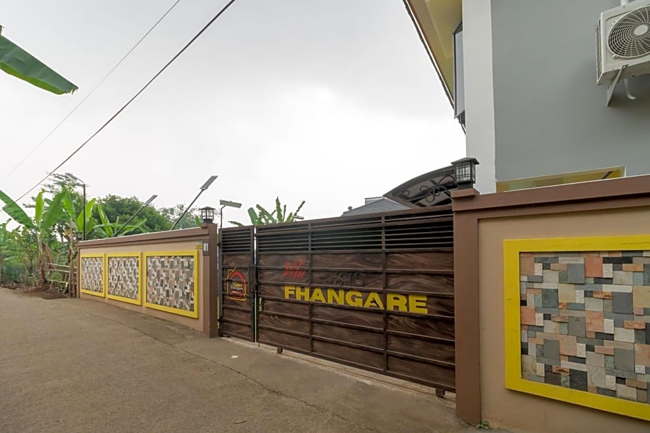 RedDoorz Plus near Jungeland Sentul