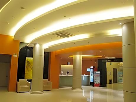 Jinjiang Inn Zibo Zichuan Tongqian Square