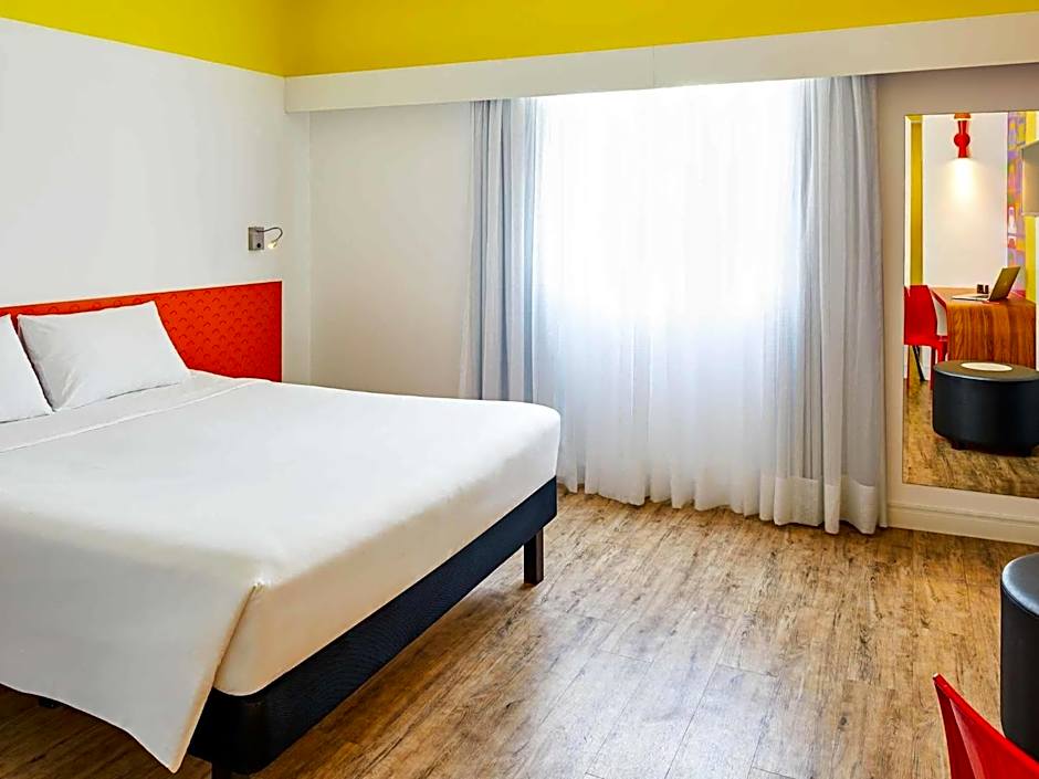 Ibis Styles Balneário Camboriú - 1 Quadra do Mar