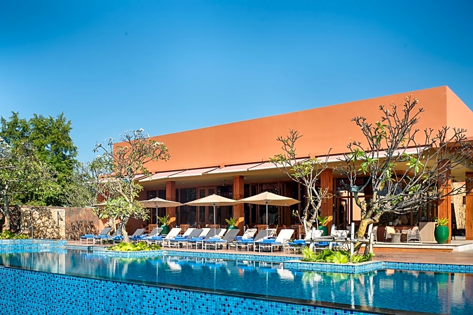 Novotel Inle Lake Myat Min Hotel