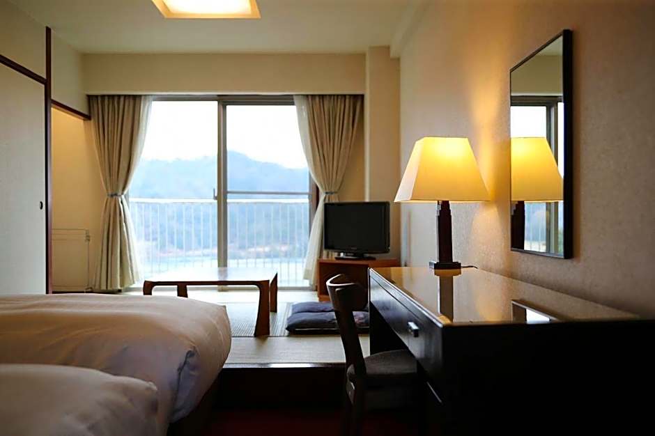 Resorpia Kumihama Resort