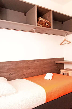 Twin Room with Shared Bathroom