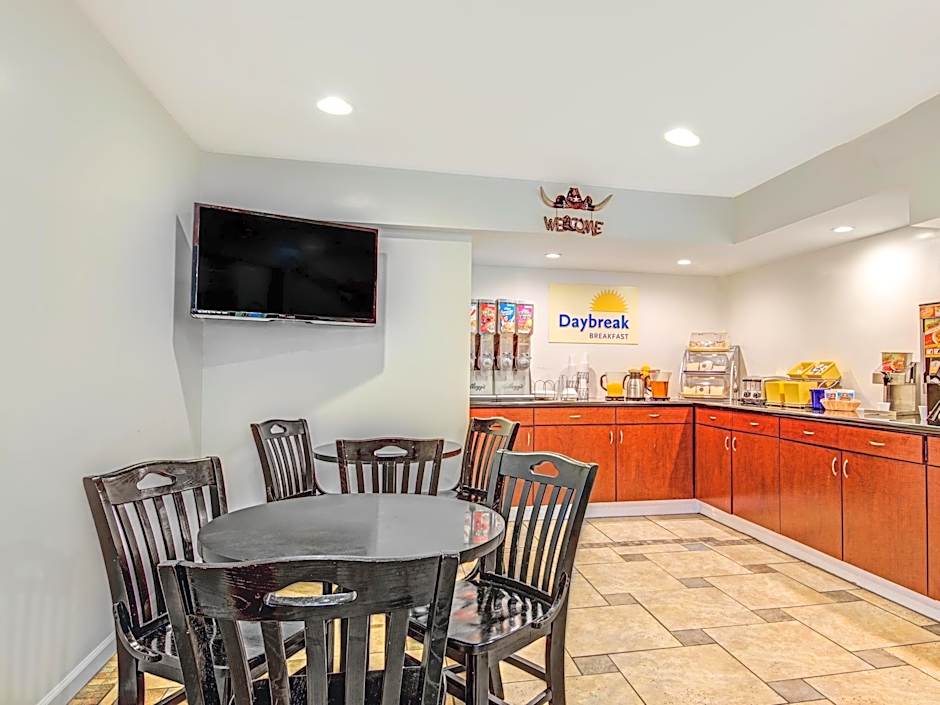 Days Inn Austin University Dwt – Austin, TX