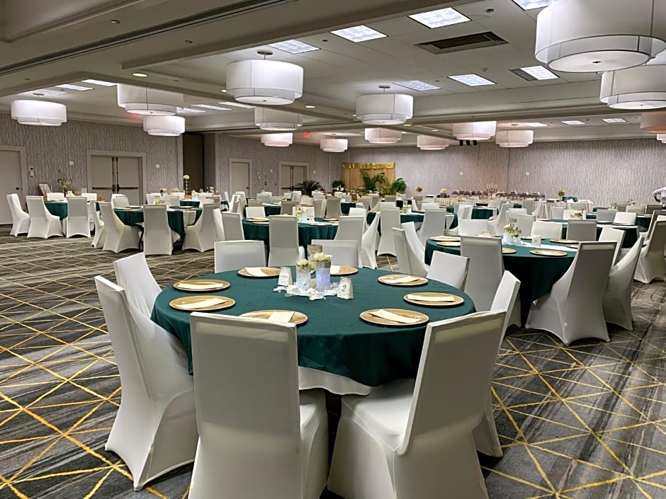 Holiday Inn Baton Rouge-South By IHG