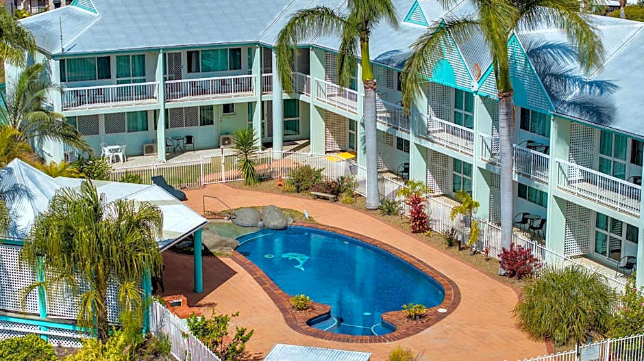 Reef Adventureland Motel