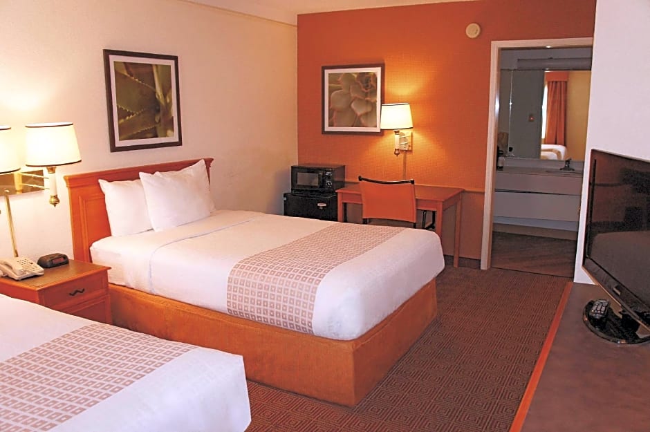 Baymont by Wyndham San Antonio South Park
