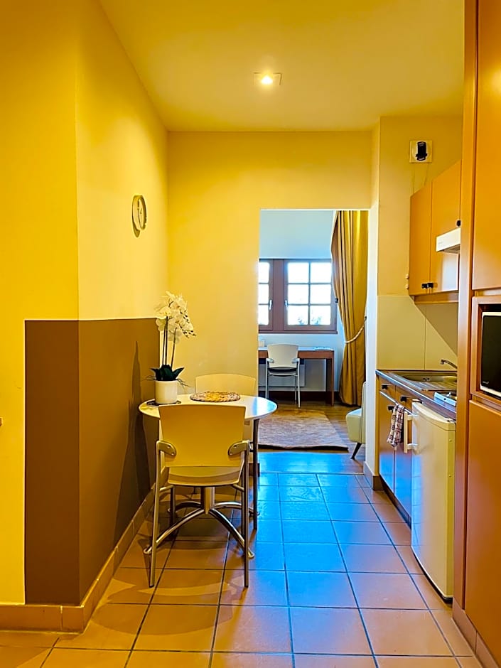 Appart'Hôtel - Au Vieux Palais