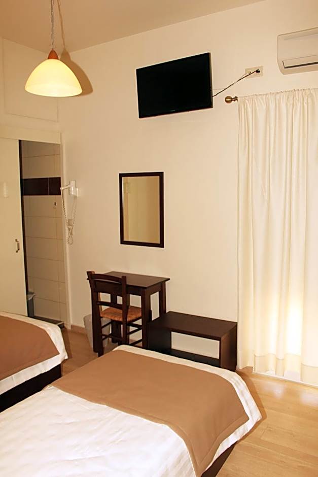 Rea Hotel
