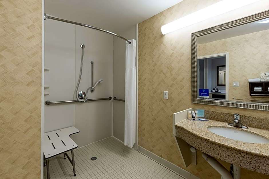 Hampton Inn By Hilton & Suites Jacksonville-Deerwood Park, Fl