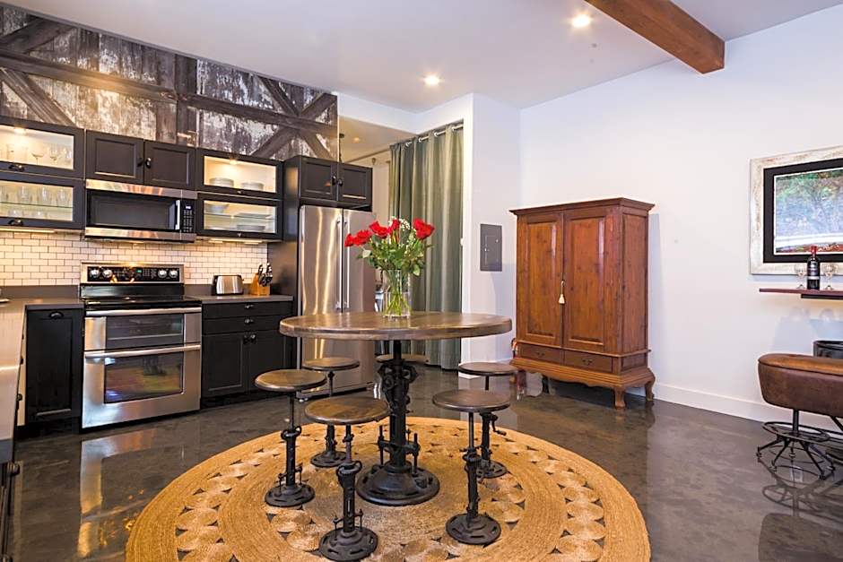 Petaluma Warehouse Lofts Unit D
