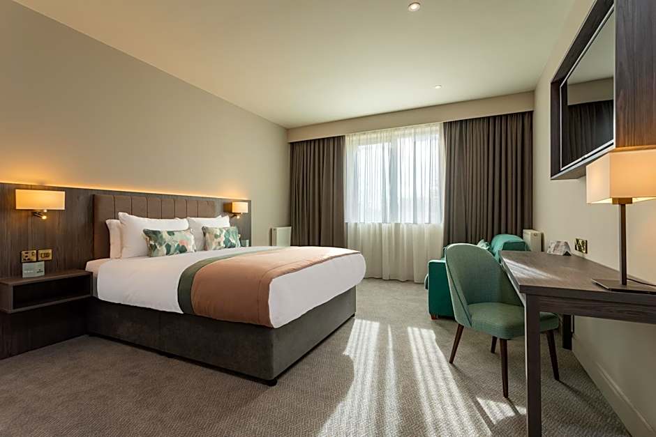 McWilliam Park Hotel