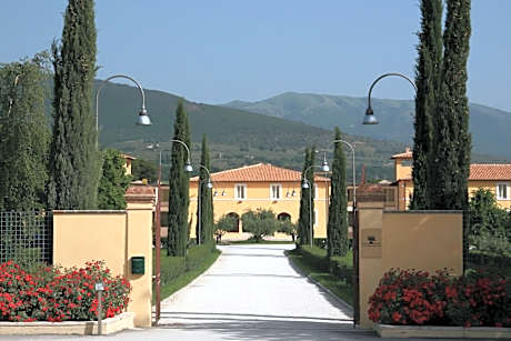 Delfina Palace Hotel