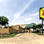 Super 8 by Wyndham Garland/Rowlett/East Dallas Area