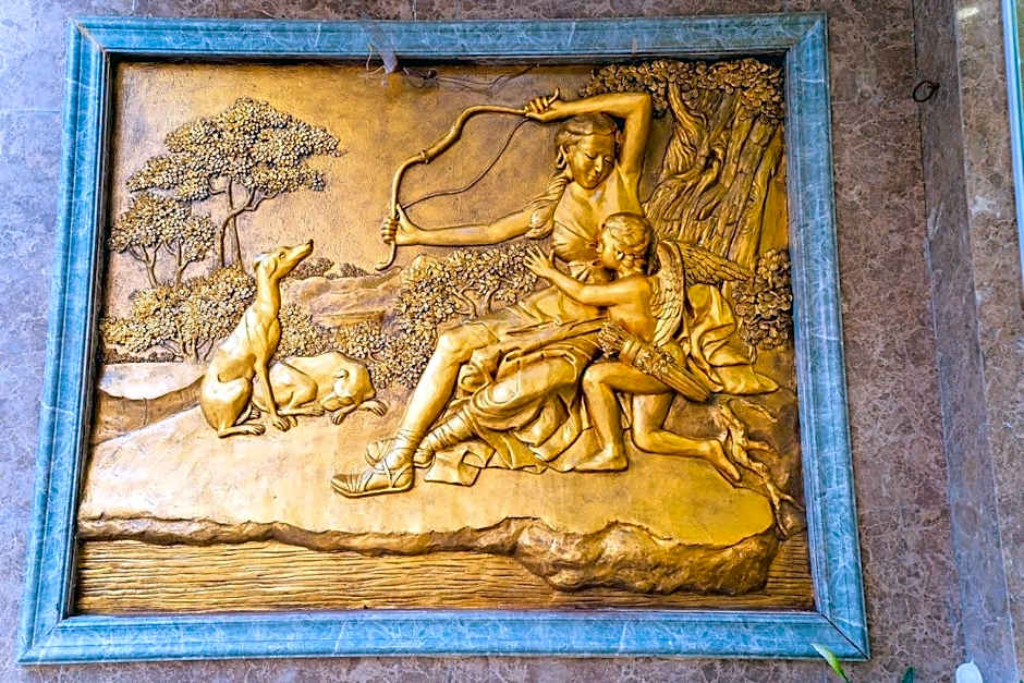 Hai Tien Plaza Hotel