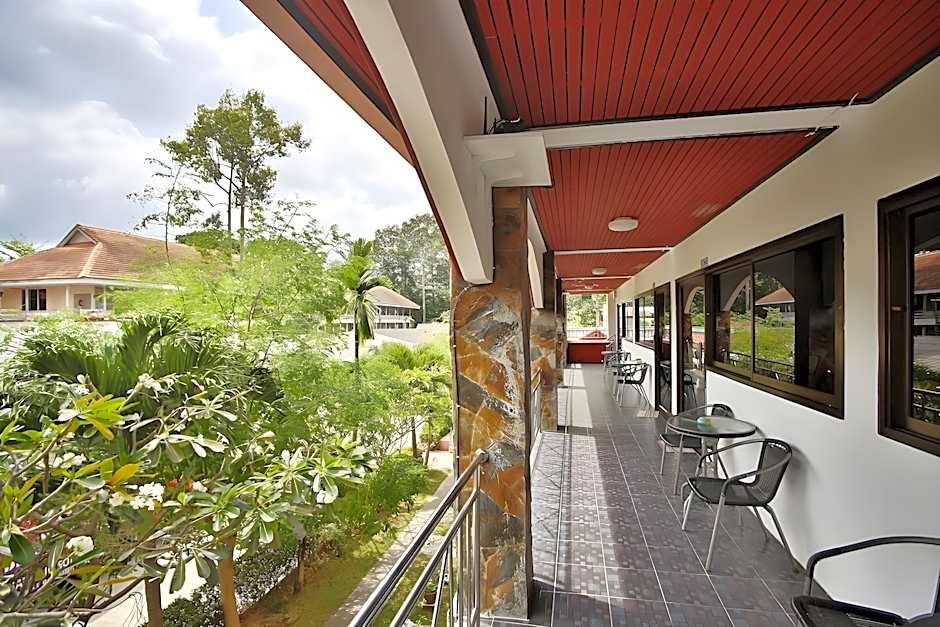 Lotus Friendly Hotel