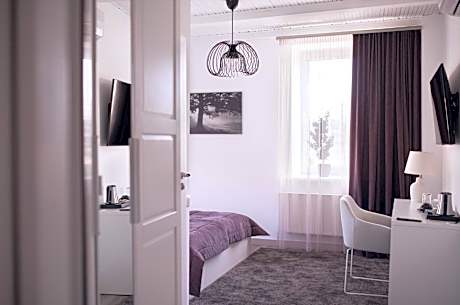 Laurentroom Hotel