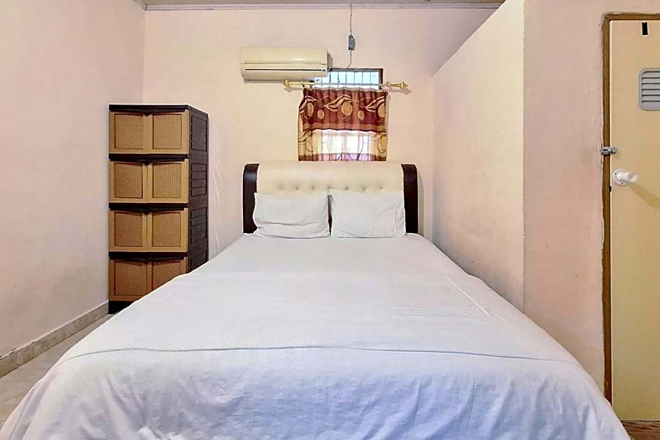 Handira Homestay Syariah Padang RedPartner