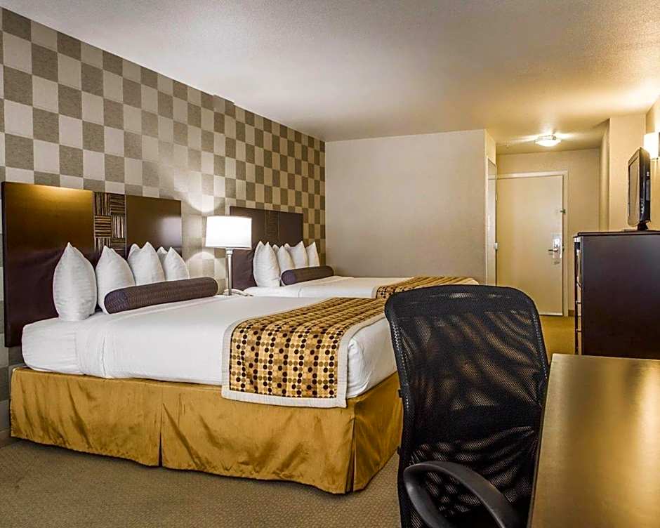 Hotel Med Park, an Ascend Collection Hotel