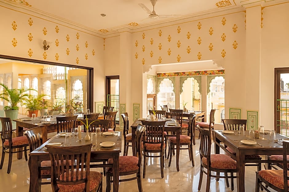 Amar Kothi Hotel