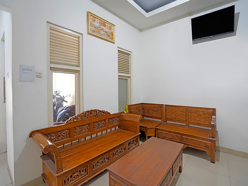 91743 Choirul Residence