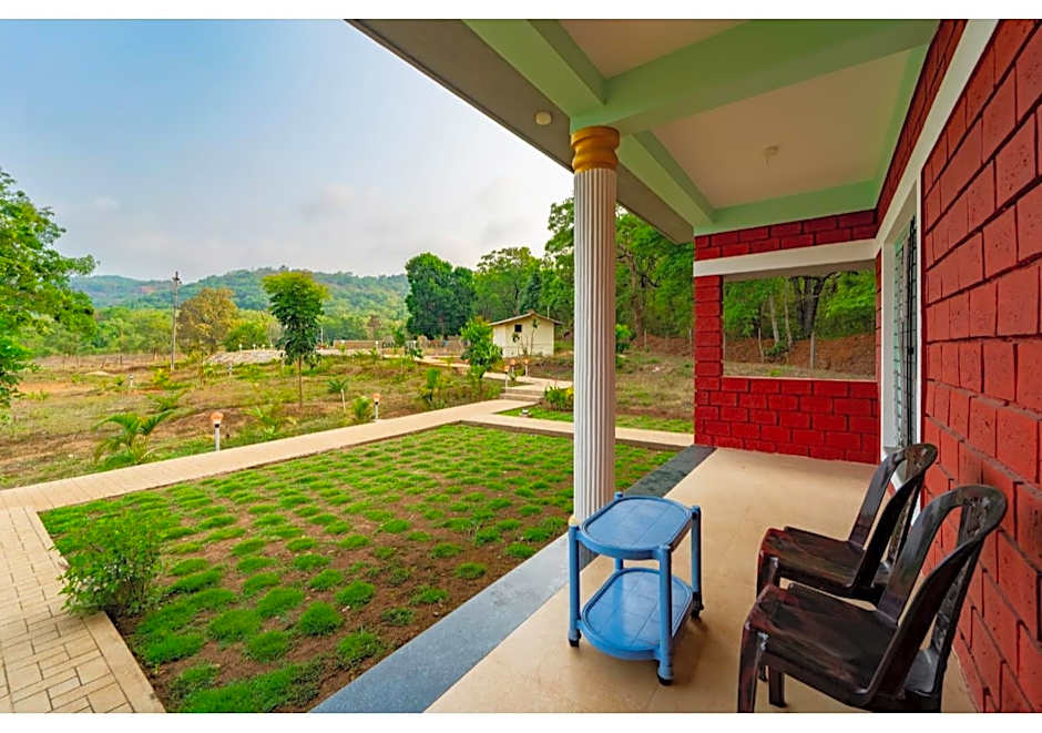 Dandeli Hill View Jungle Stay