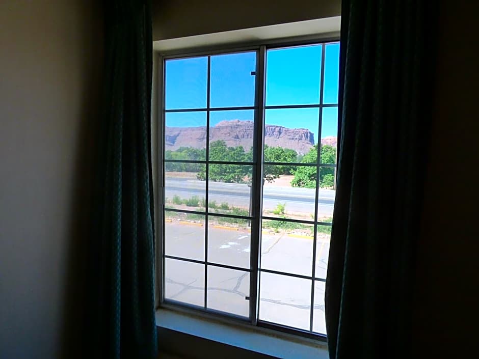 Moab Gateway Inn at Arches Nat'l Park