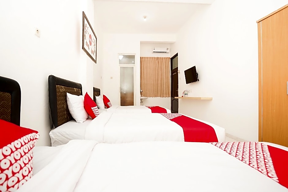 OYO 485 Marcello Residence